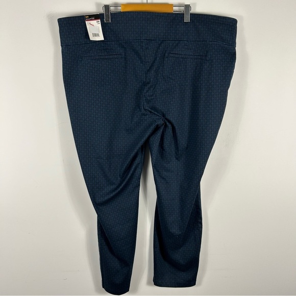 💕NWT Lee SCULPTING slim leg Navy Pants 30W long - Picture 3 of 11